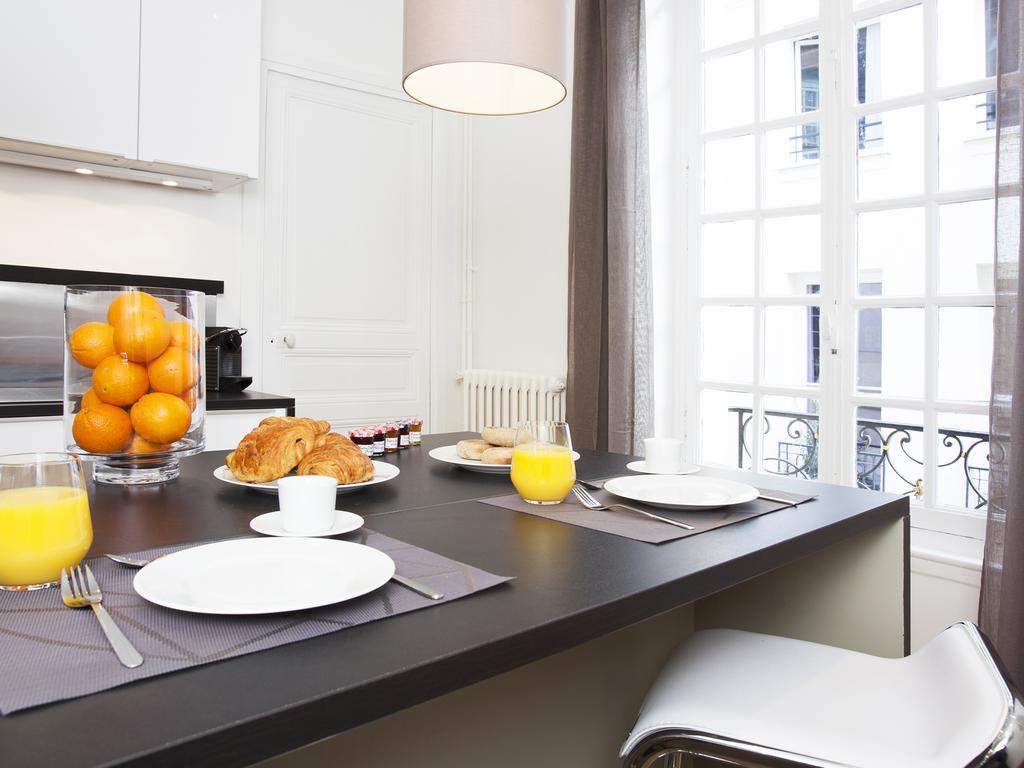 Livinparis - Luxury 2 Bedrooms Le Marais I Oda fotoğraf