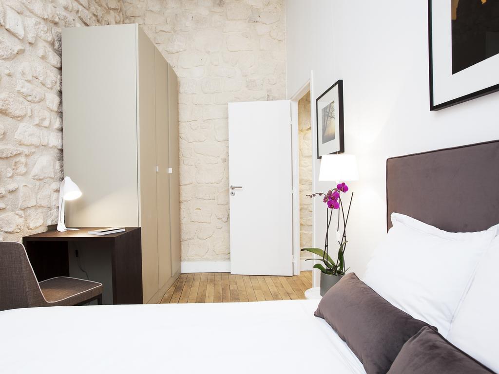 Livinparis - Luxury 2 Bedrooms Le Marais I Oda fotoğraf