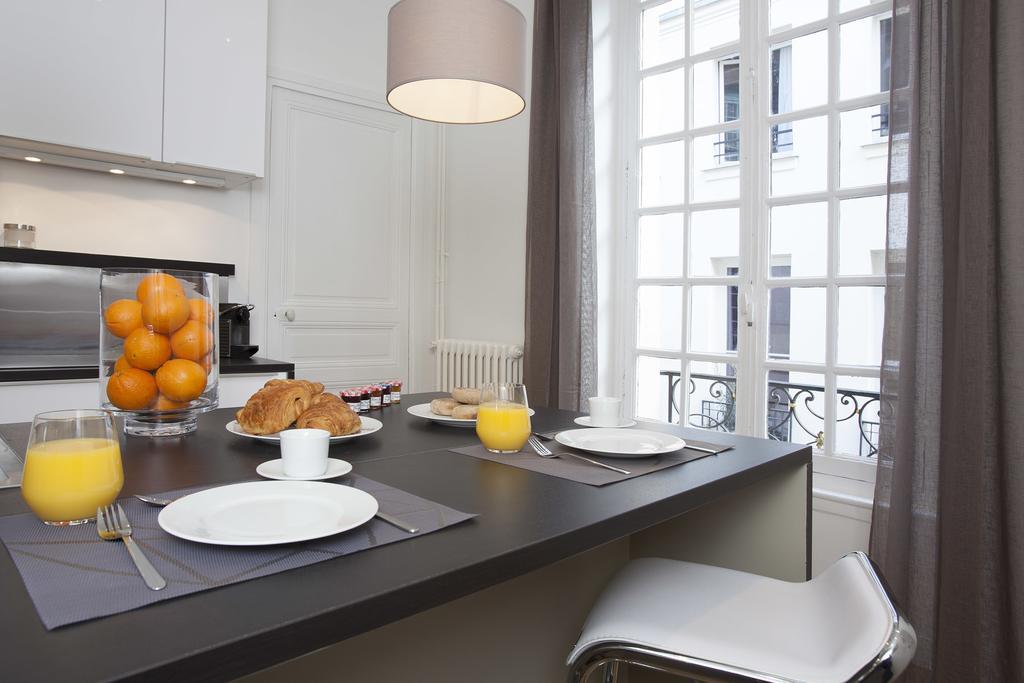 Livinparis - Luxury 2 Bedrooms Le Marais I Oda fotoğraf